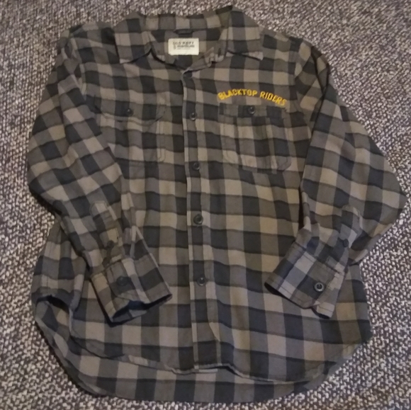 Old Navy lightweight flannel - Picture 1 of 4